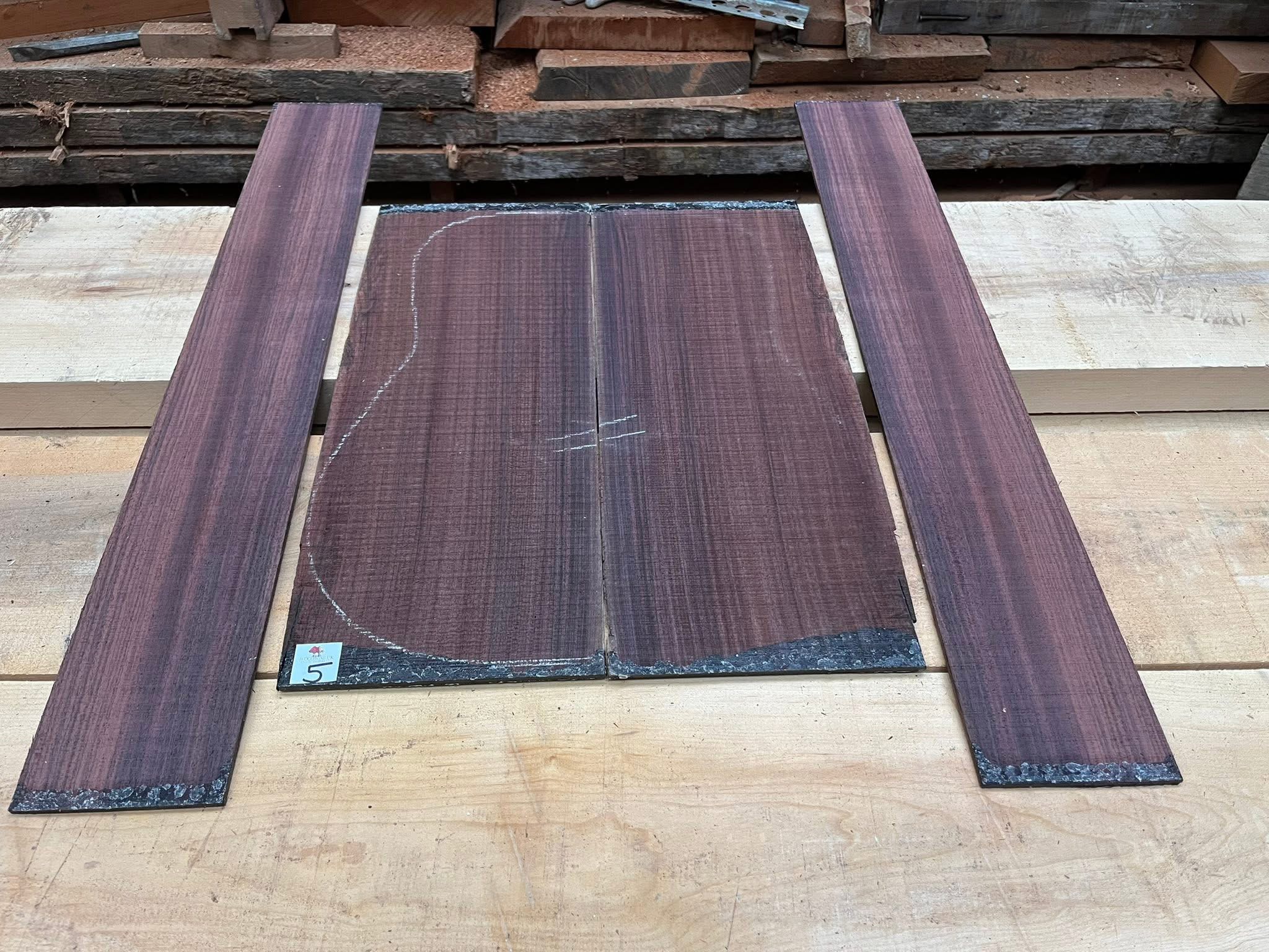 PREMIUM INDIAN ROSEWOOD