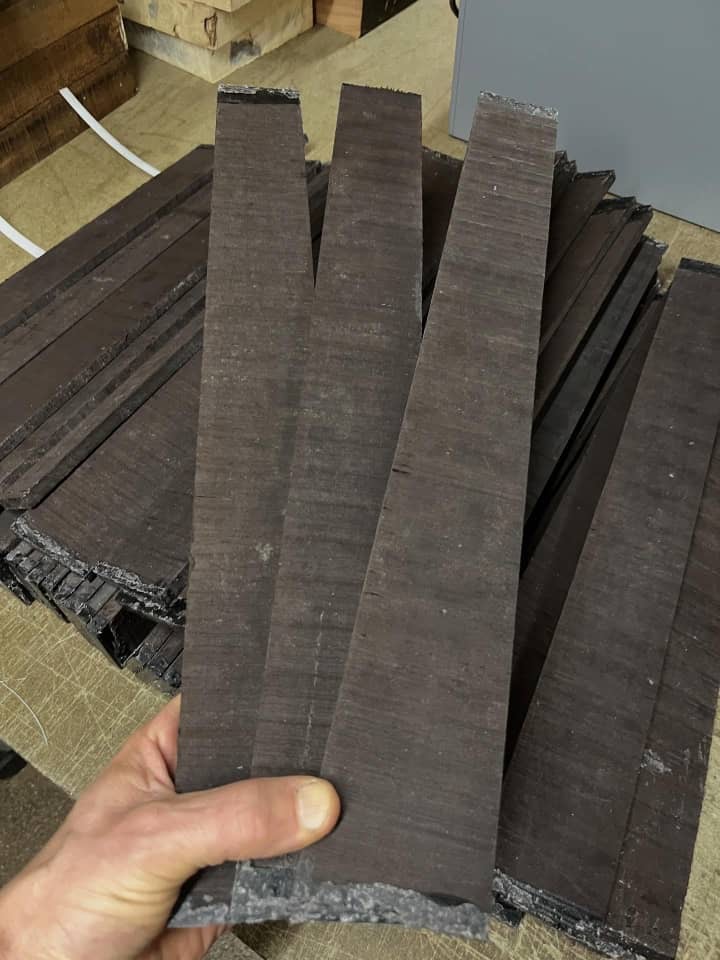 JET BLACK EBONY